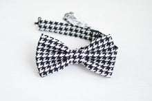 Load image into Gallery viewer, black + white houndstooth bow tie