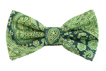 Load image into Gallery viewer, emerald green bow tie