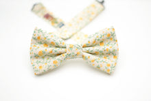 Load image into Gallery viewer, pastel yellow ditzy floral bow tie