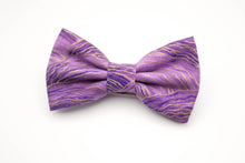 Load image into Gallery viewer, purple + metallic gold wavy bow tie