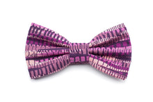 Load image into Gallery viewer, plum purple blend cracked design bow tie