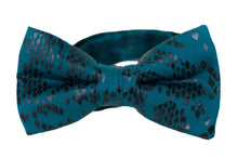 Load image into Gallery viewer, teal + black snake print bow tie