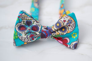 Dia de Los Muertos sugar skull self tie bow tie