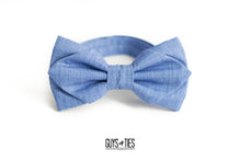 Load image into Gallery viewer, blue chambray diamond point bow tie