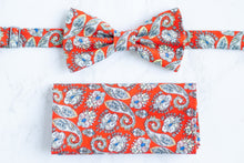 Load image into Gallery viewer, bright red paisley bow tie