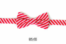 Load image into Gallery viewer, candy cane striped bow tie | red and white