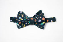 Load image into Gallery viewer, christmas bow tie for men
