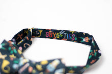Load image into Gallery viewer, navy blue novelty Christmas self tie bow tie