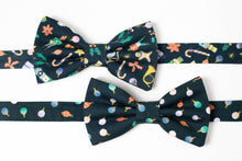 Load image into Gallery viewer, xmas bow tie