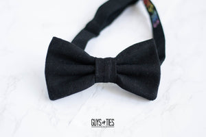 classic black 100% linen bow tie