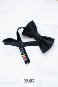 classic black 100% linen bow tie