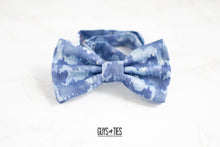 Load image into Gallery viewer, dusty blue gray smudge bow tie