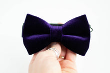 Load image into Gallery viewer, eggplant purple velvet bow tie