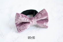 Load image into Gallery viewer, dusty rose velvet bow tie with embossed flowers