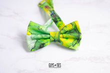 Load image into Gallery viewer, green + yellow oil spill bow tie