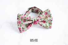 Load image into Gallery viewer, minty blue with pink roses bow tie