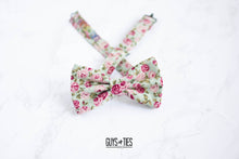 Load image into Gallery viewer, minty blue with pink roses bow tie