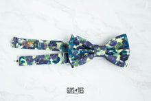 Load image into Gallery viewer, navy blue watercolor floral bow tie