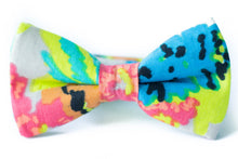 Load image into Gallery viewer, linen bow tie