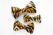 Load image into Gallery viewer, black + orange tiger print dog bow tie