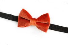 Load image into Gallery viewer, rustic burnt orange velvet pre tied bow tie