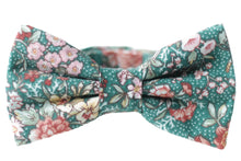 Load image into Gallery viewer, sage floral bow tie