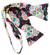 Load image into Gallery viewer, black sugar skull bow tie | Dia de los Muertos