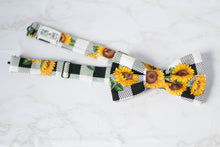 Load image into Gallery viewer, checkered sunflower bow tie