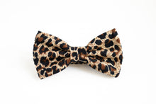 Load image into Gallery viewer, animal print bow tie