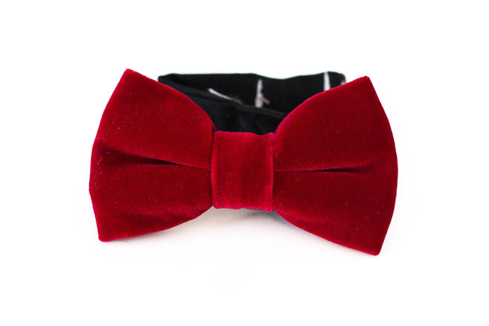 red velvet bow tie