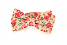 Load image into Gallery viewer, creamy tan + red roses bow tie