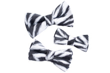 Load image into Gallery viewer, zebra stripes dog bow tie