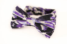 Load image into Gallery viewer, purple and black aztec print bow tie